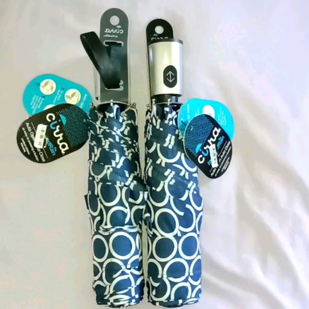 Cirra umbrella 2/$10